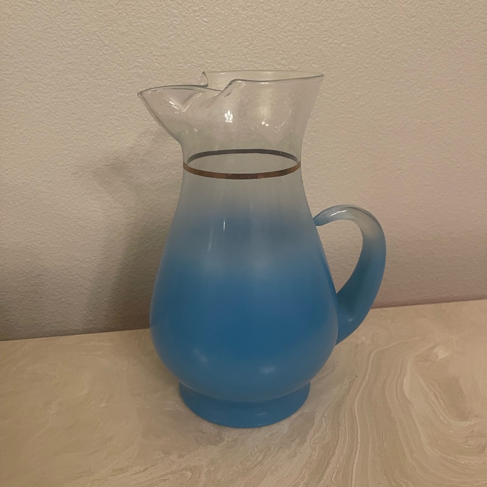 MCM Blendo Ombré Pitcher